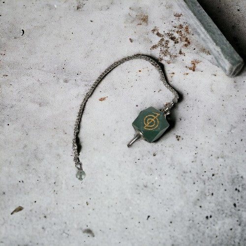 Péndulo Hexagonal Grabado CHO KU REI - Verde Adven