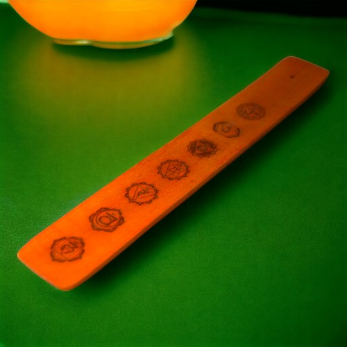 Quemador incienso tablilla grabada madera chakras - REF 065 MOD. 22 NARANJA