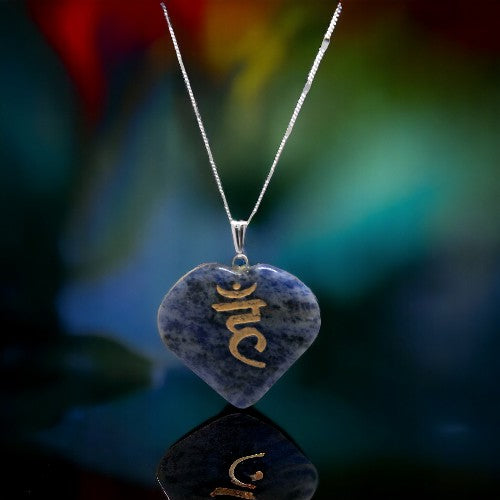 SET 7 COLGANTE CORAZÓN MINERAL CHAKRAS GRABADO 890
