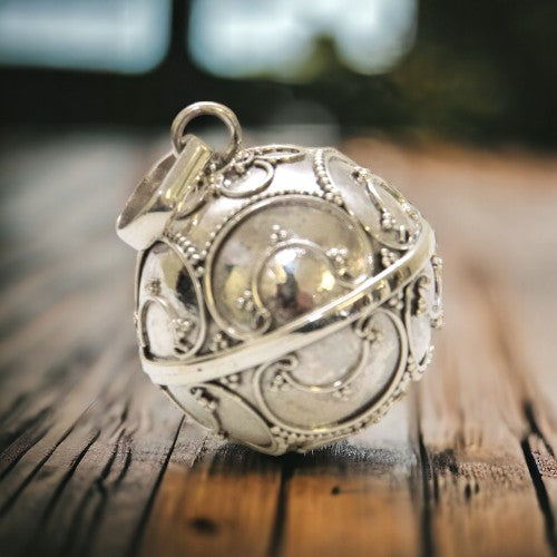 Llamador de ángeles 20 mm Plata decorado REF 1490