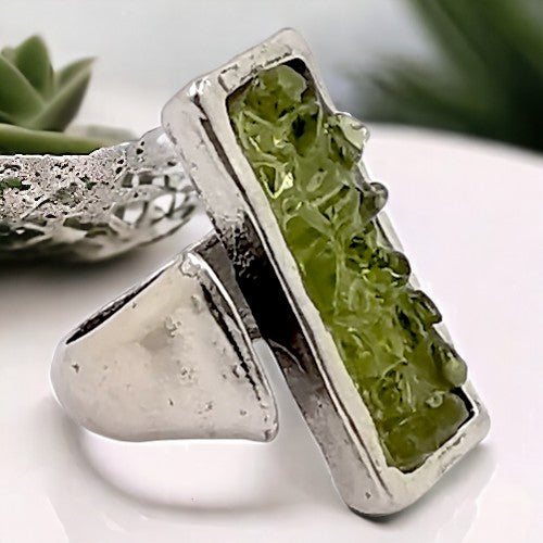 Anillo Zamak con OLIVINA Rectángulo REF 7