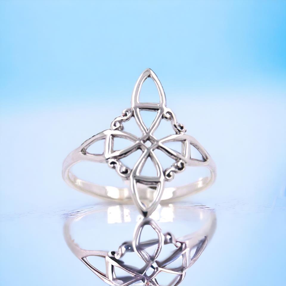 Anillo Plata de Ley 925 NUDO DE BRUJA REF 490