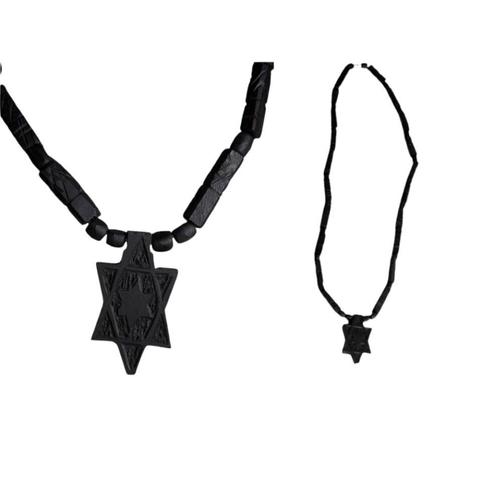 COLLAR ESTRELLA AZABACHE