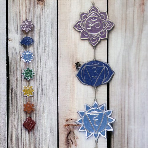Colgador madera Siete Chakras