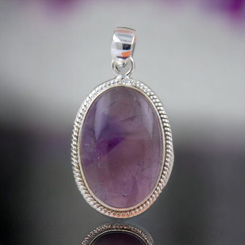 Colgante Ovalado 45mm Plata de Ley 925 LABRADO MINERAL AMATISTA REF 1490