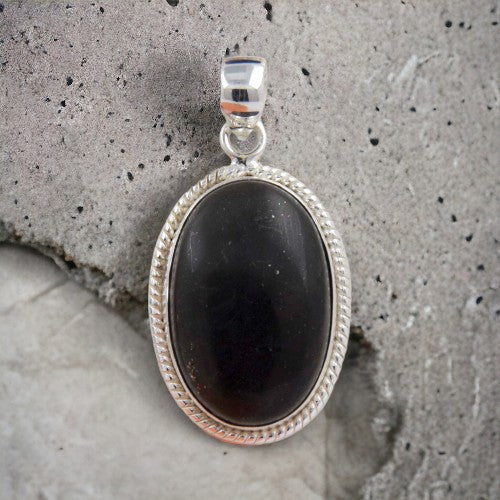 Colgante Ovalado 45mm Plata de Ley 925 LABRADO MINERAL SHUNGIT REF 1490