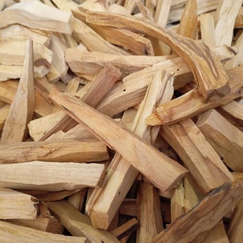 MADERA NATURAL PALO SANTO 1 KILO SEGUNDA CATEGORIA