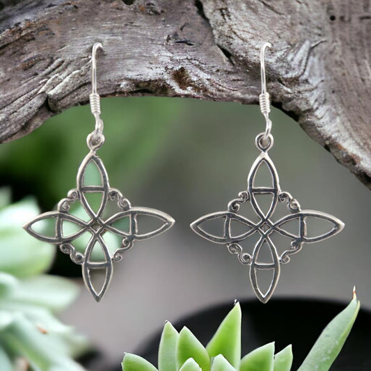 Pendientes Plata de Ley 925 NUDO DE BRUJA REF 590